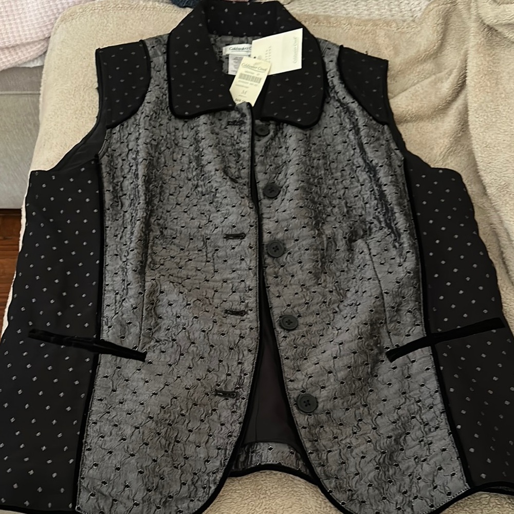 NWT Coldwater Creek Black and Gray Women's Vest m
